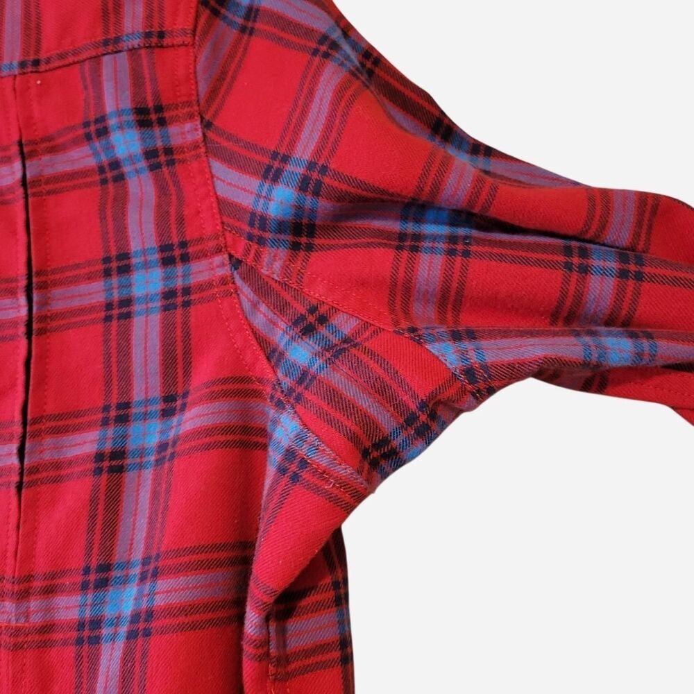 Duluth Trading Company Women's Large red blue Flannel Shirt - Picture 8 of 8